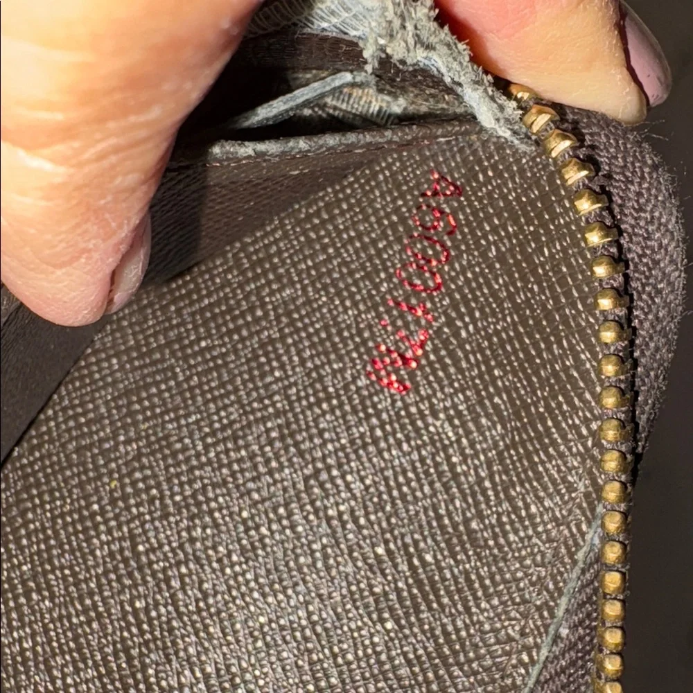 Project Wallet Louis Vuitton Brown Textured Wallet (Project wallet) - Picture 5 of 9